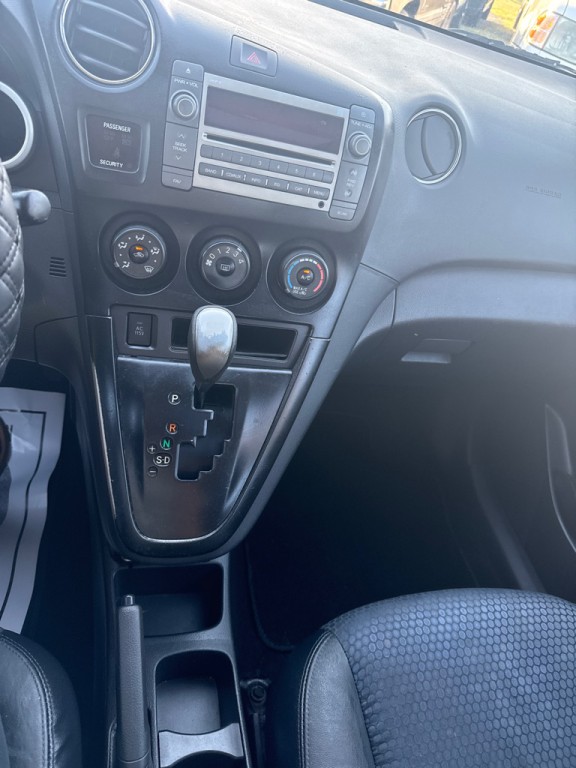 2010 Pontiac Vibe Image 15