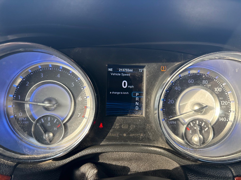 2014 Chrysler 300 Image 11