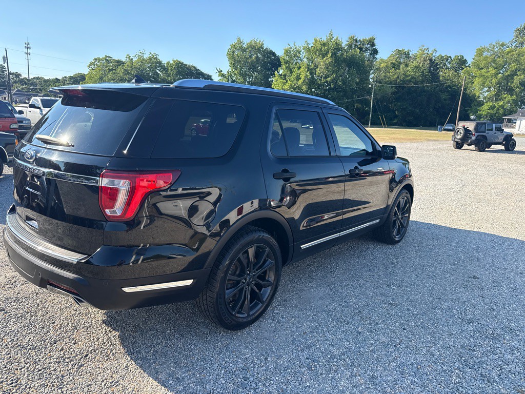 2018 Ford Explorer Image 4