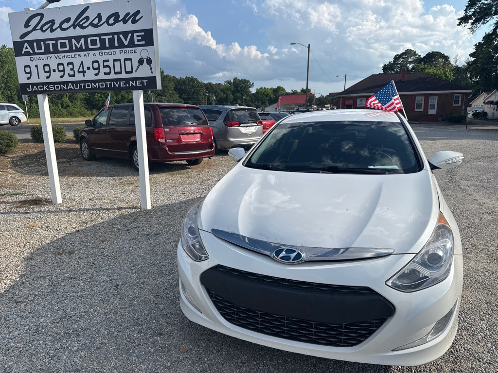 2014 Hyundai Sonata Image 2