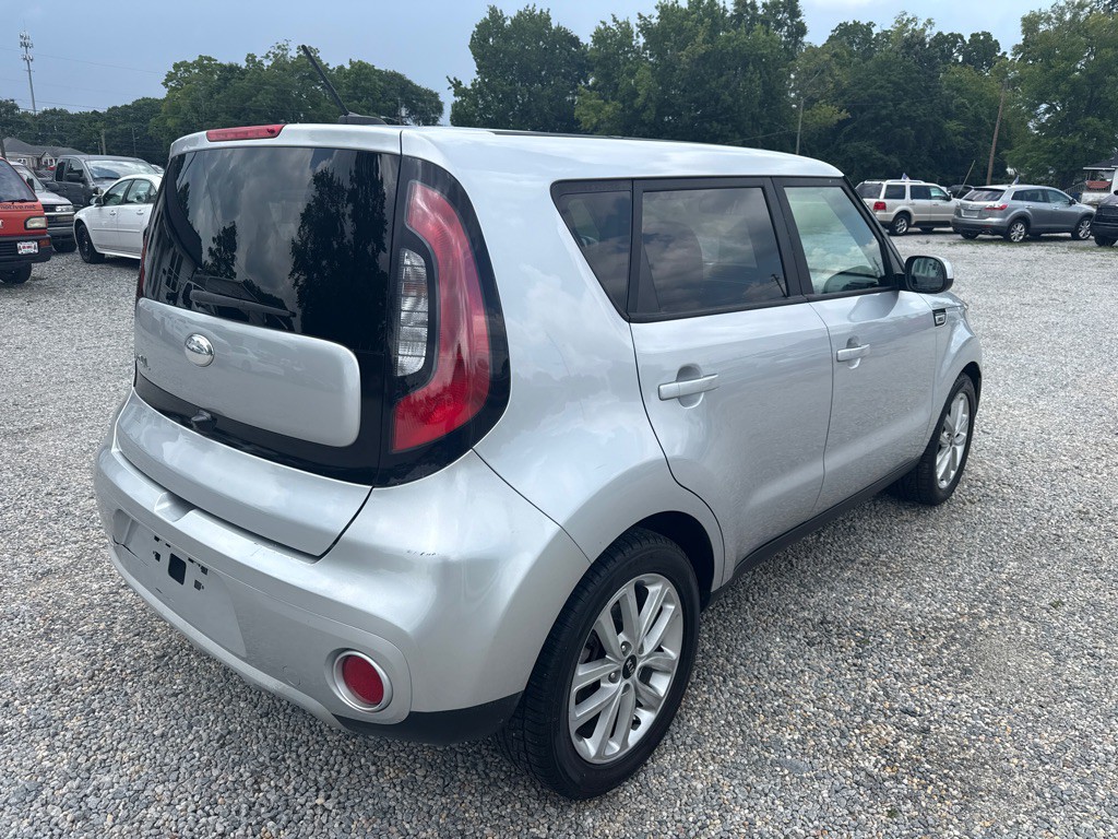 2019 Kia Soul Image 5
