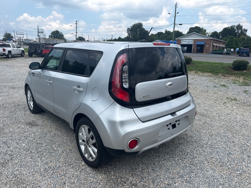 2019 Kia Soul Image 6
