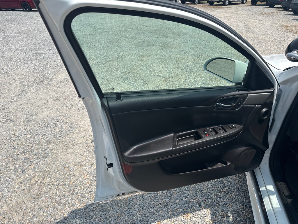 2016 Chevrolet Impala Image 10