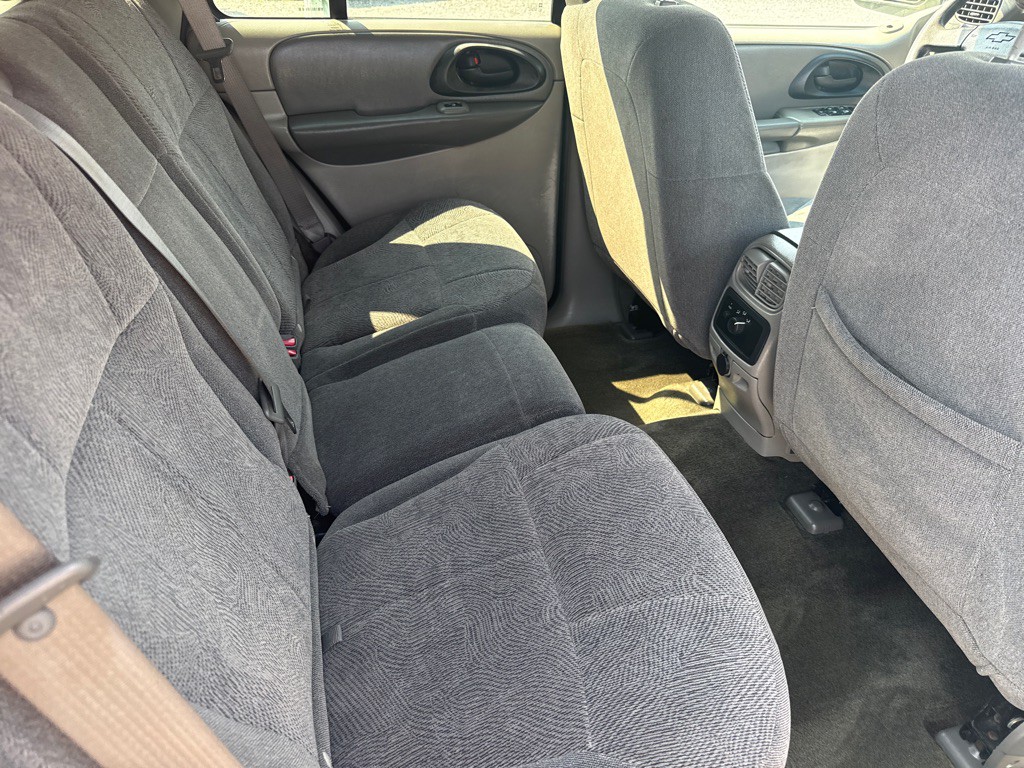 2004 Chevrolet Trailblazer Image 13