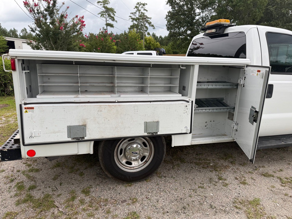 2016 Ford F-250 Image 9