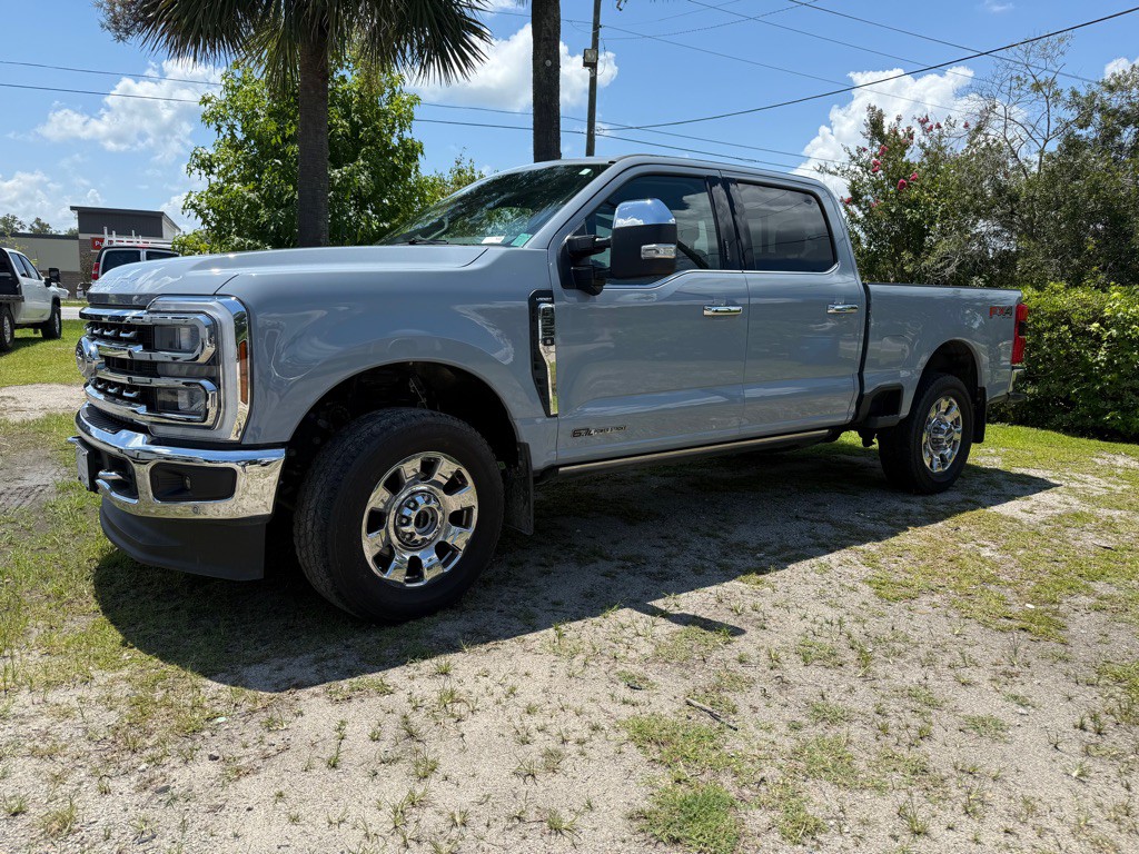 2024 Ford F-350 Image 1