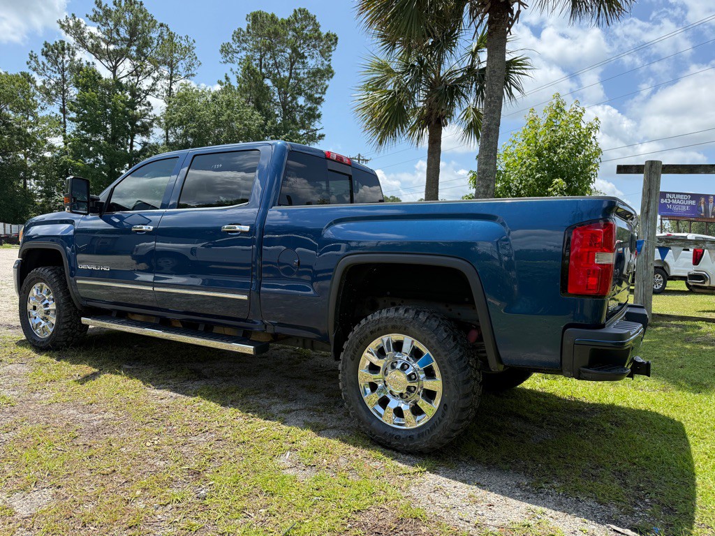 2016 GMC Sierra 2500 Image 3