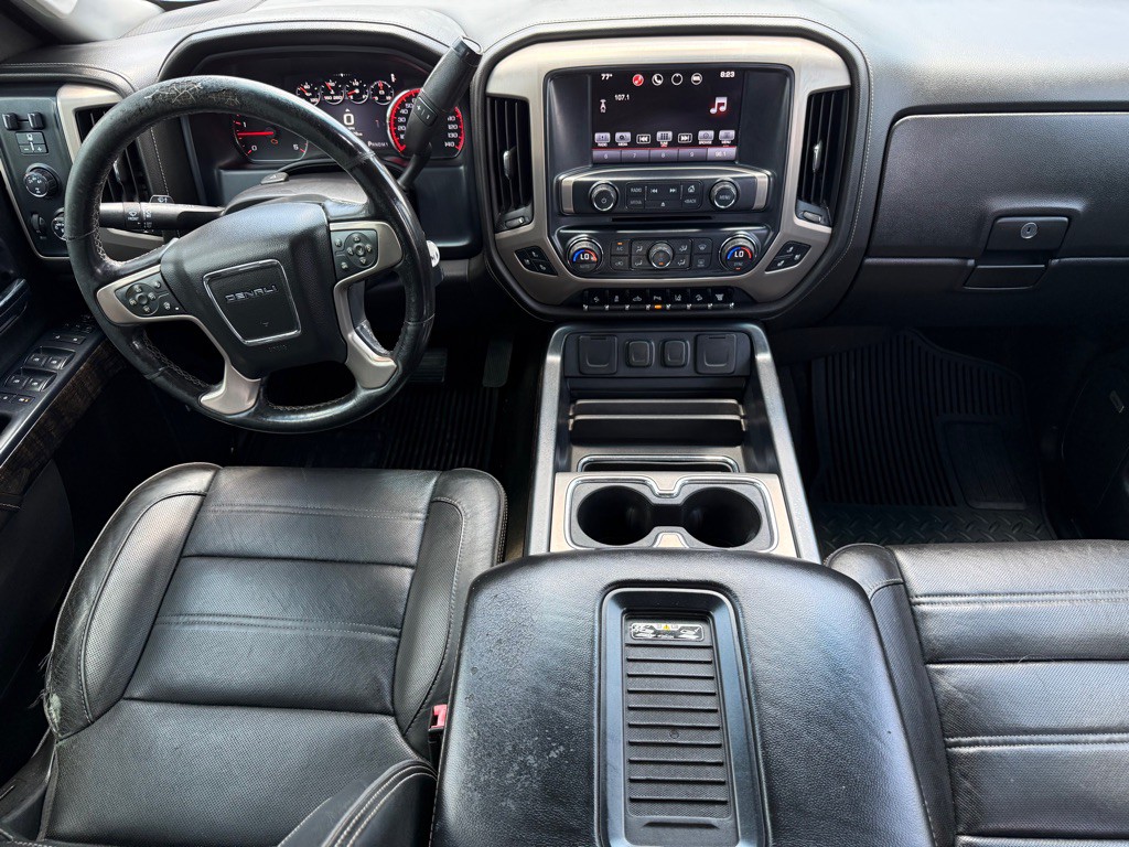2016 GMC Sierra 2500 Image 9
