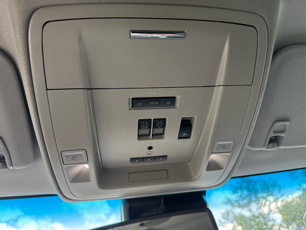 2016 GMC Sierra 2500 Image 13