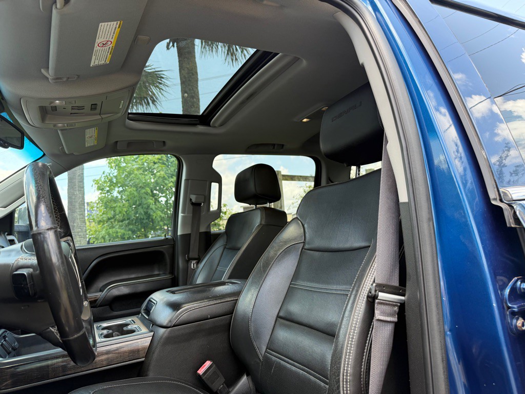 2016 GMC Sierra 2500 Image 15