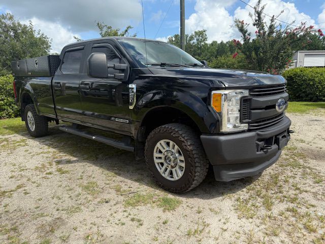2017 Ford F-250 Image 4