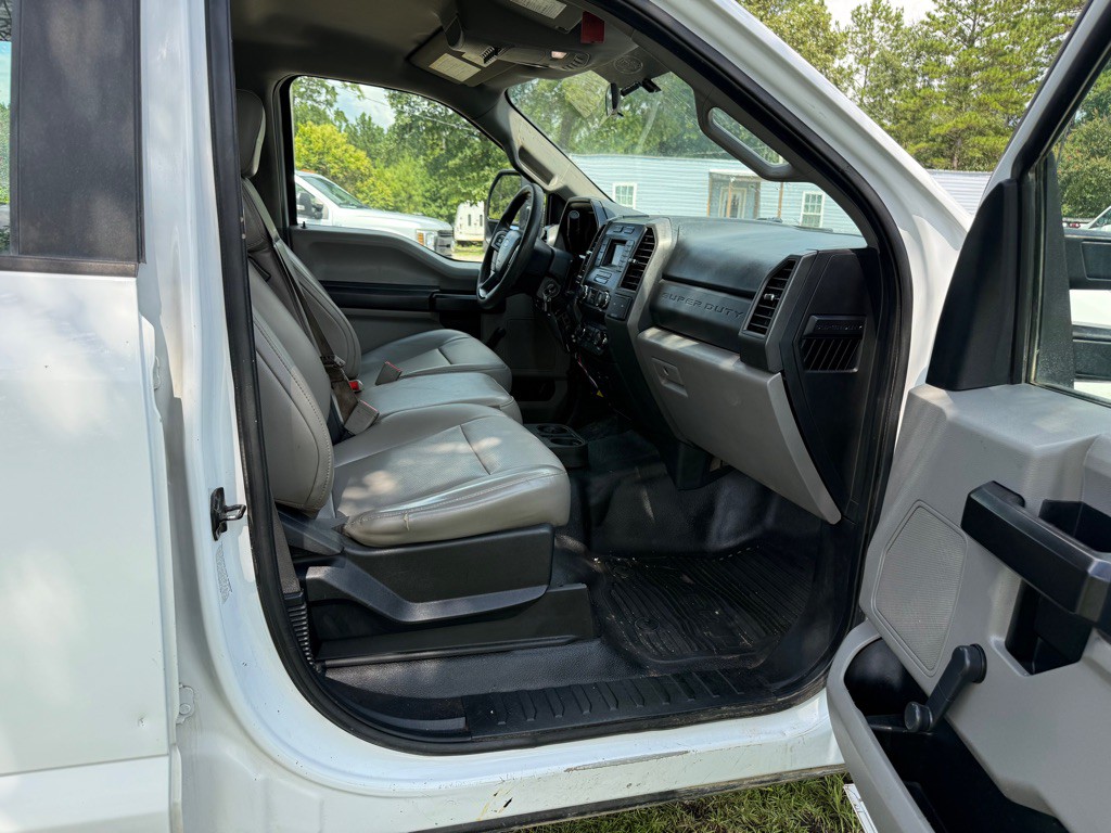 2019 Ford F-350 Image 9