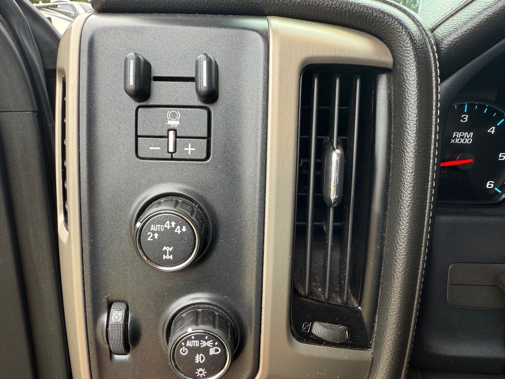 2017 GMC Sierra 1500 Image 14