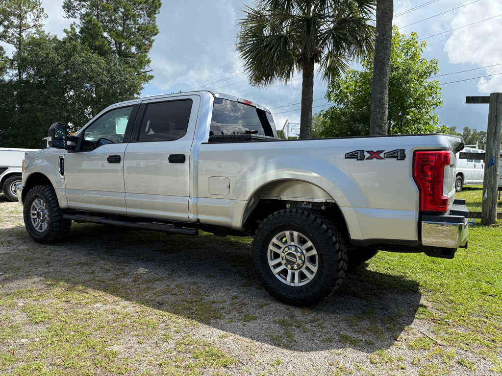 2017 Ford F-250 Image 5
