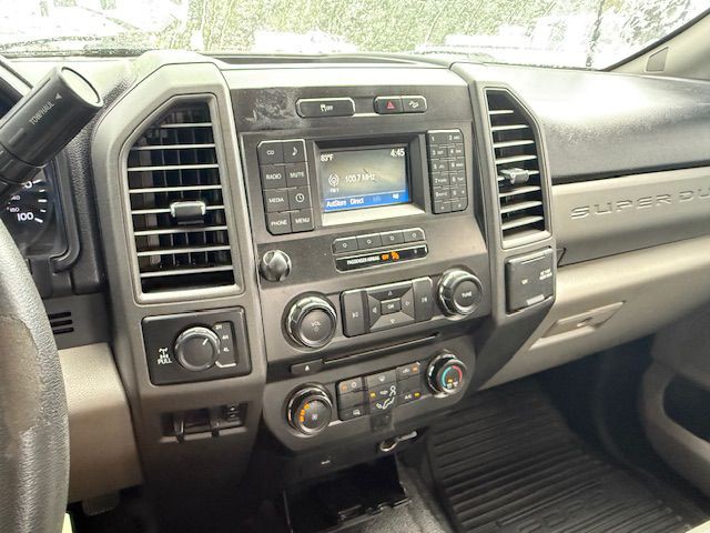 2017 Ford F-250 Image 10