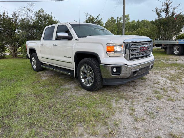 2015 GMC Sierra Image 4