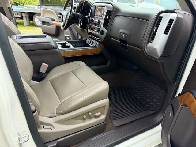 2015 GMC Sierra Image 10