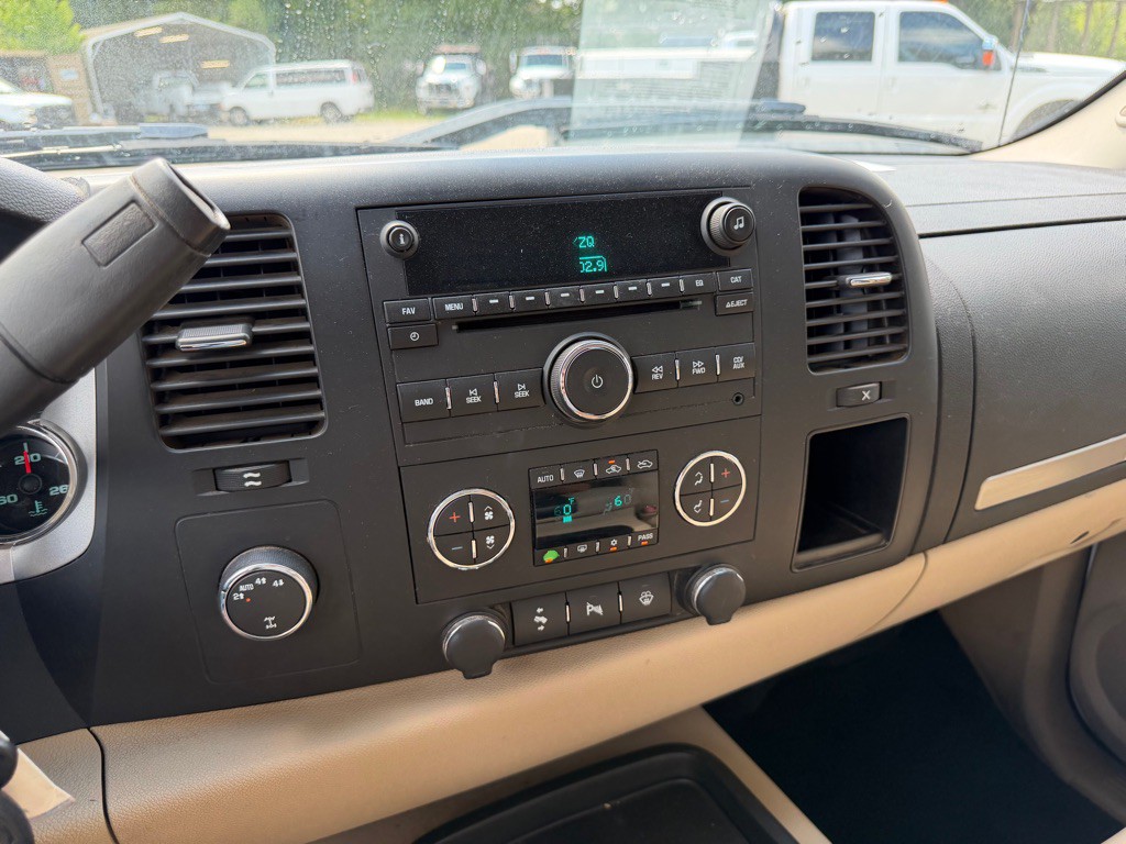 2008 Chevrolet Silverado 1500 Image 8