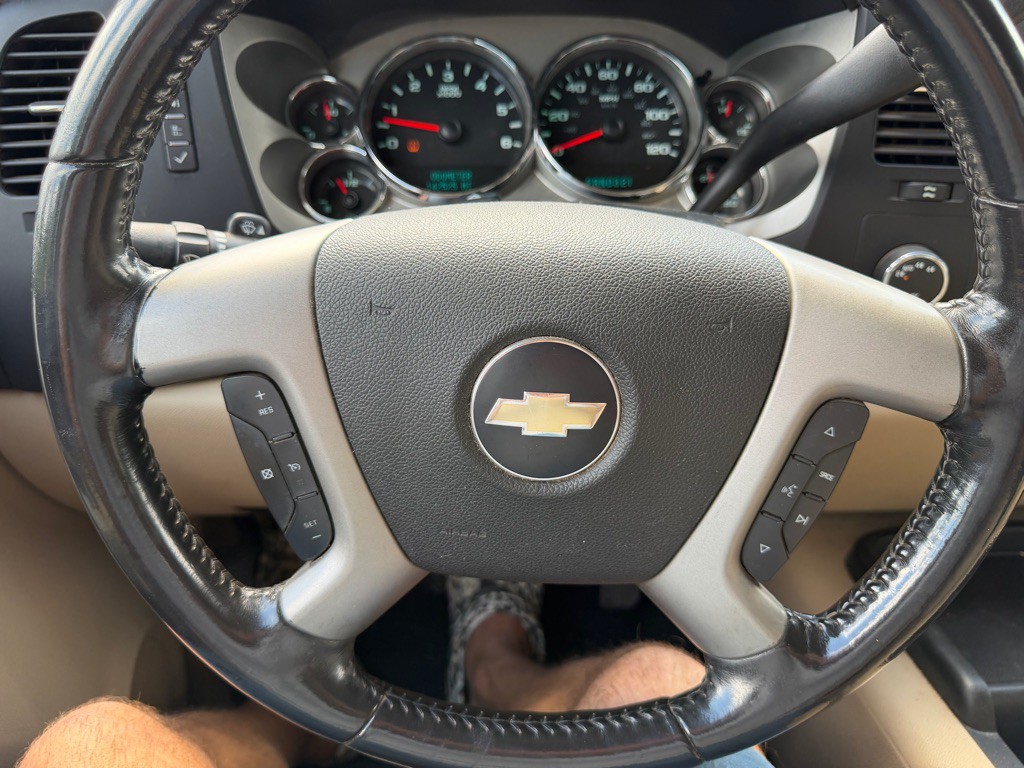 2008 Chevrolet Silverado 1500 Image 11