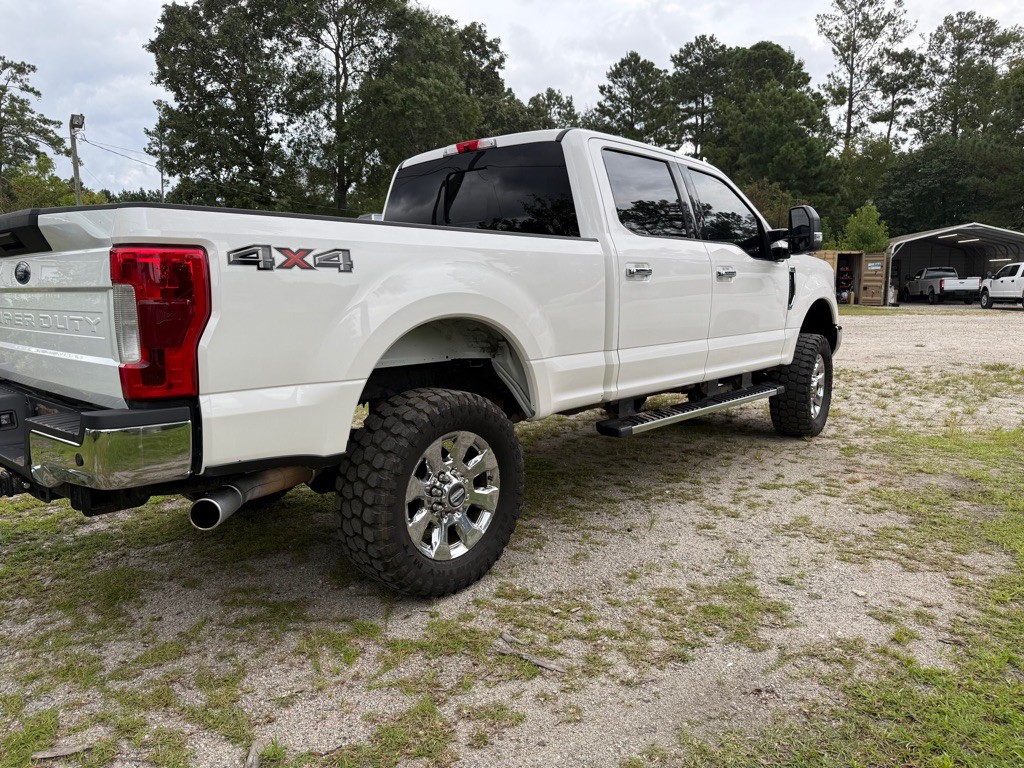 2017 Ford F-250 Image 3