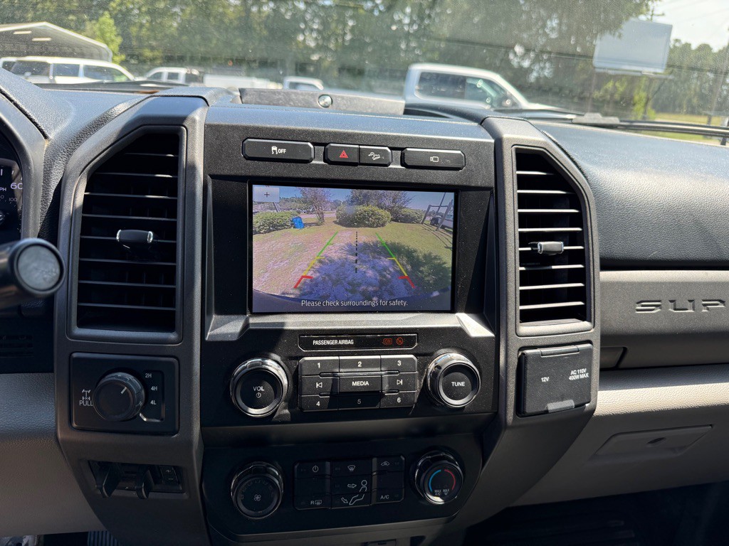 2021 Ford F-250 Image 12