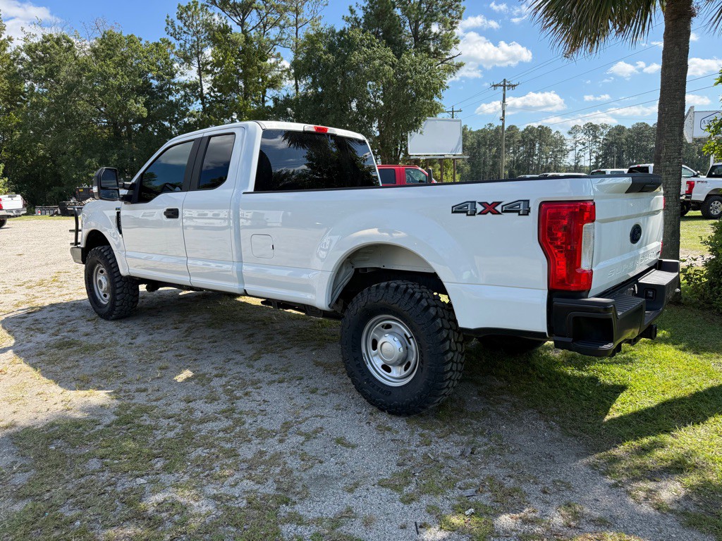 2019 Ford F-250 Image 2