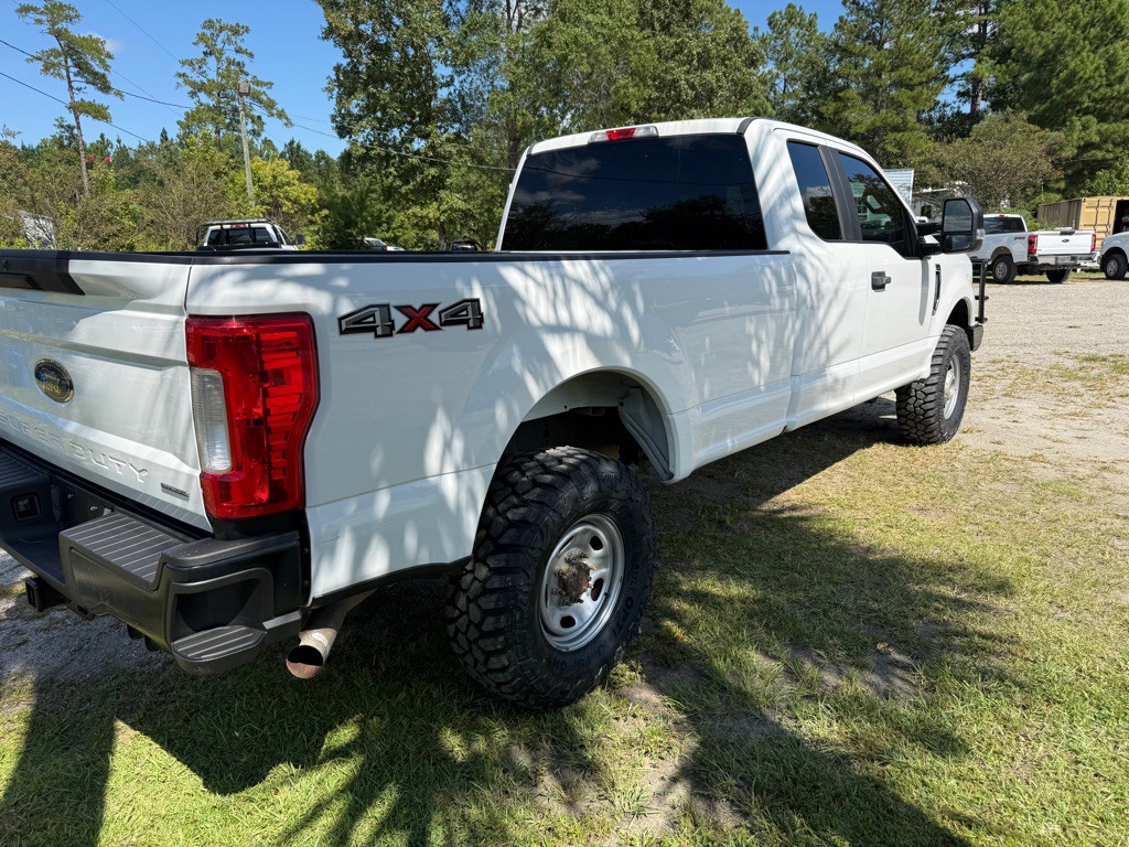 2019 Ford F-250 Image 3