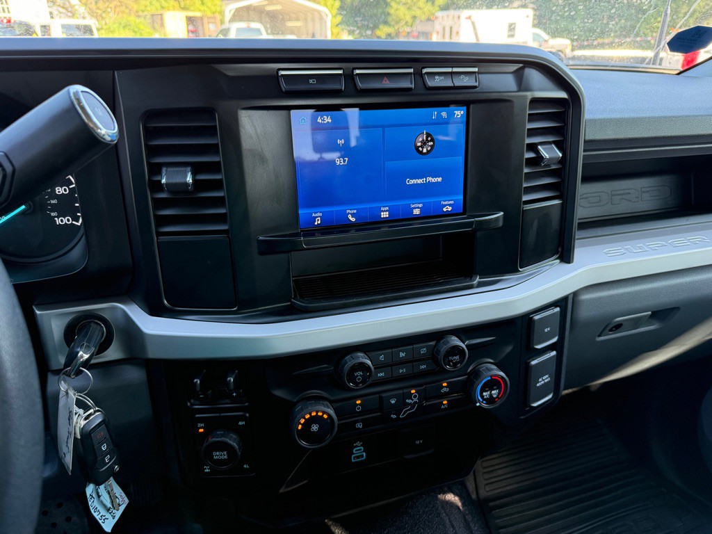 2023 Ford F-250 Image 12