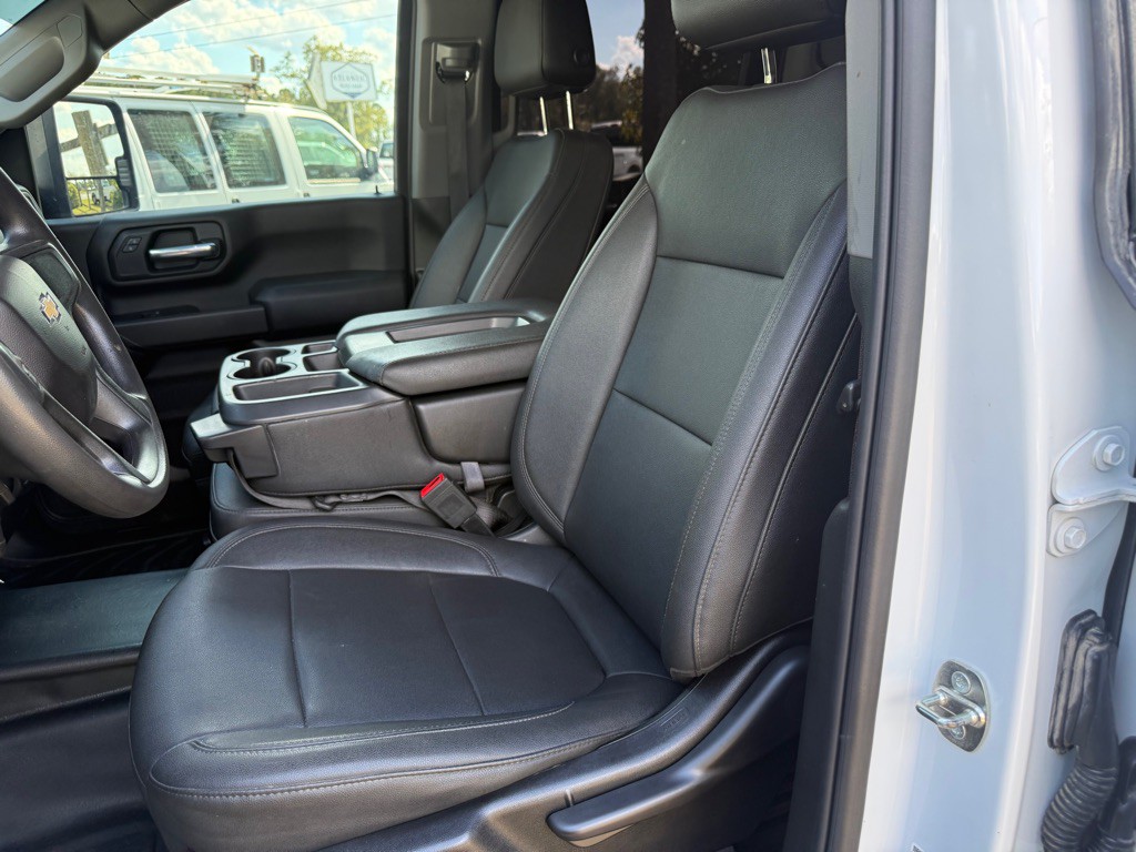 2023 Chevrolet Silverado 1500 Image 7