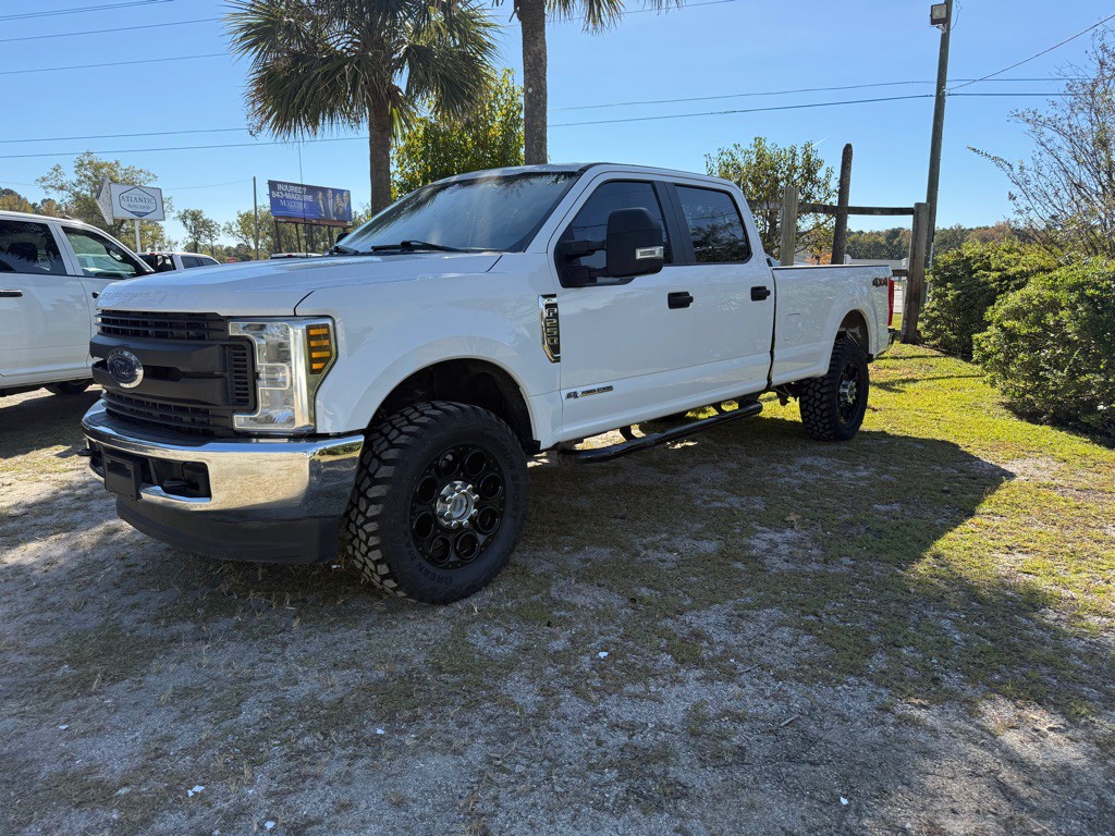 2019 Ford F-250 Image 1