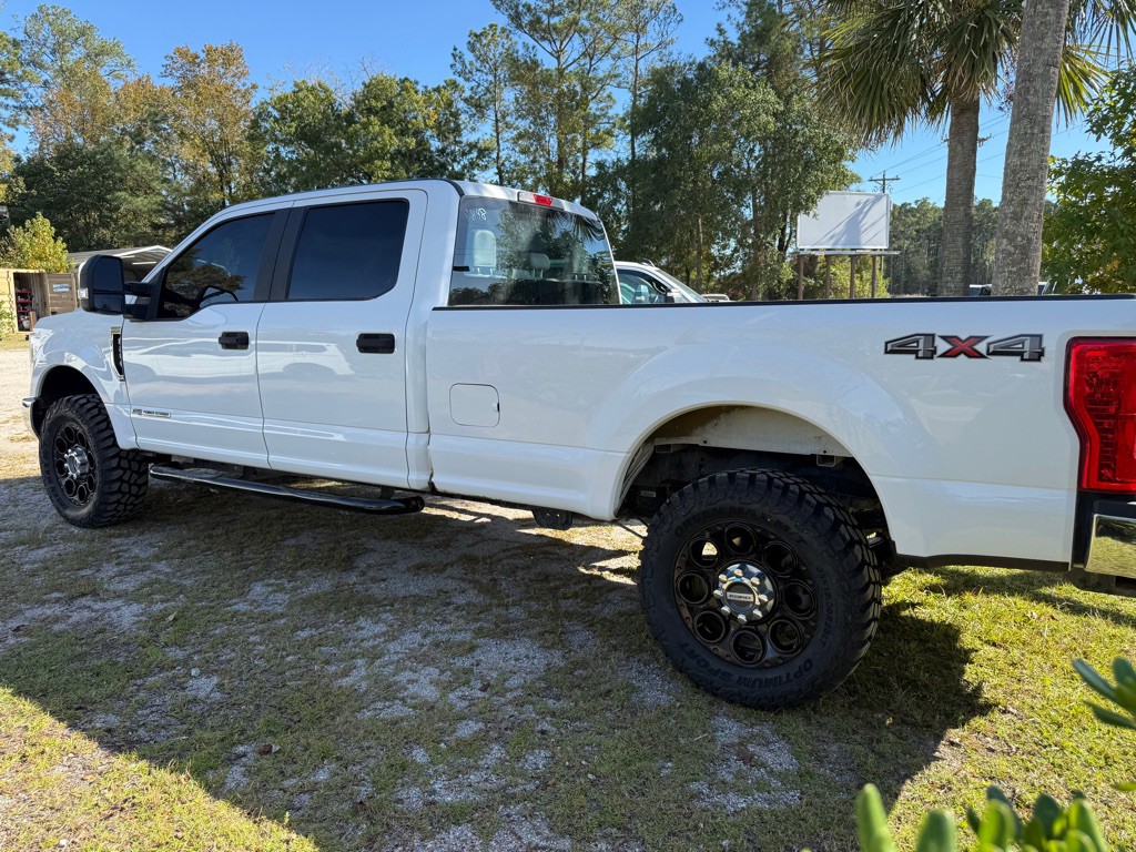 2019 Ford F-250 Image 2
