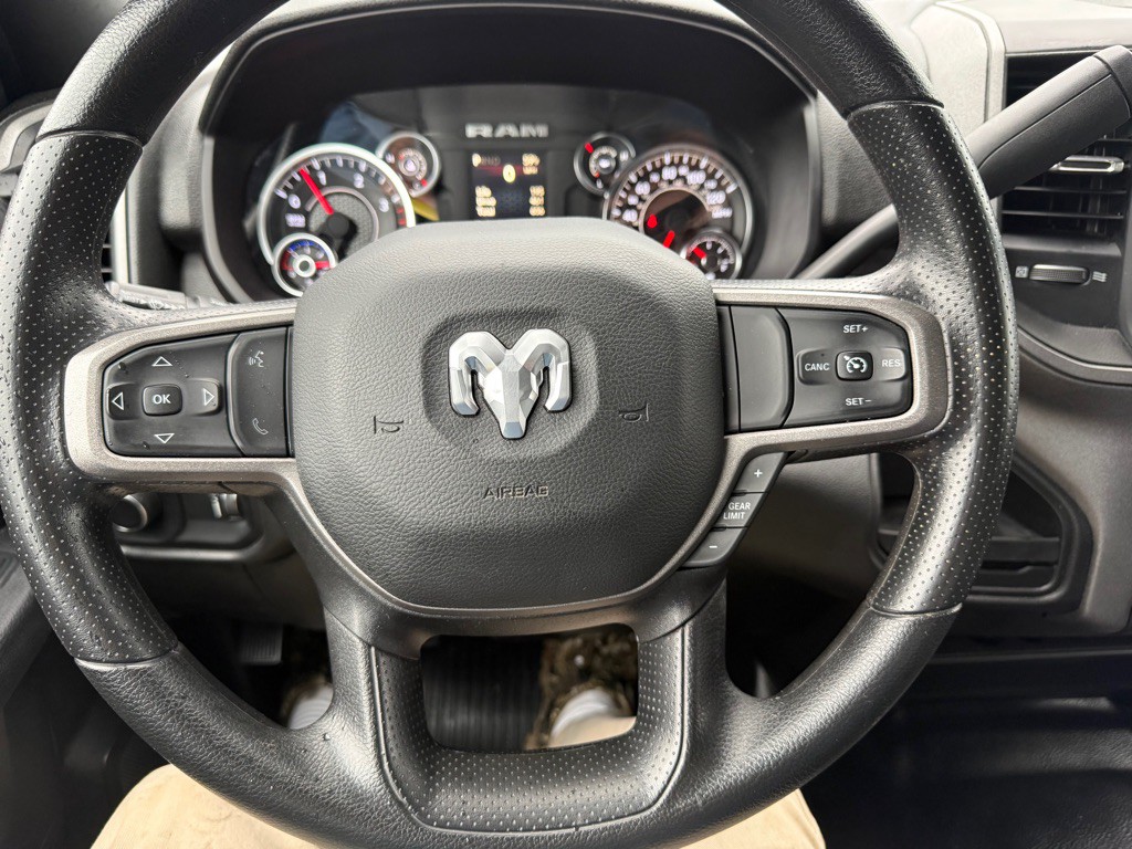 2023 RAM 3500 Image 15