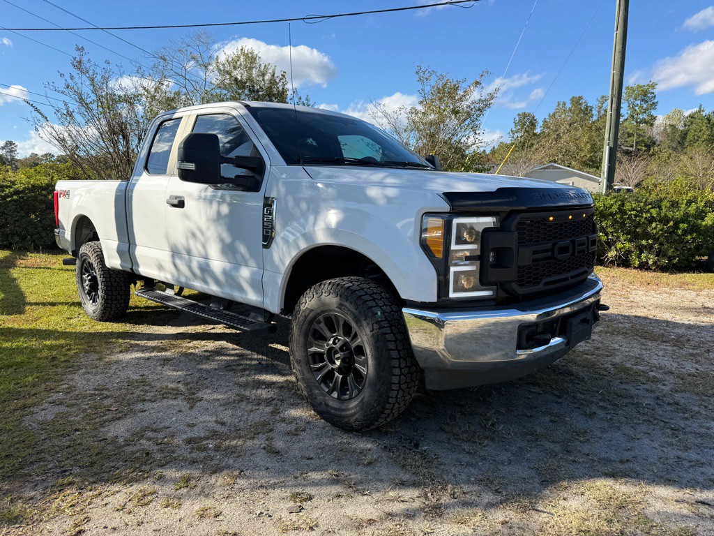 2019 Ford F-250 Image 2
