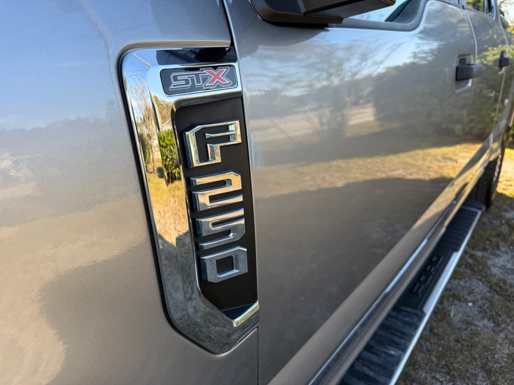 2021 Ford F-250 Image 5