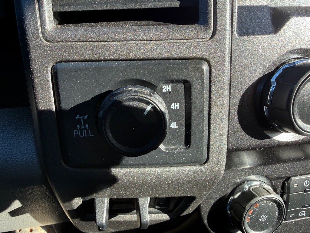 2021 Ford F-250 Image 13