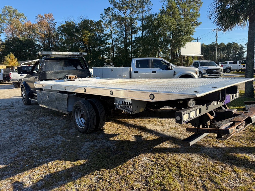 2014 RAM 5500 Image 2