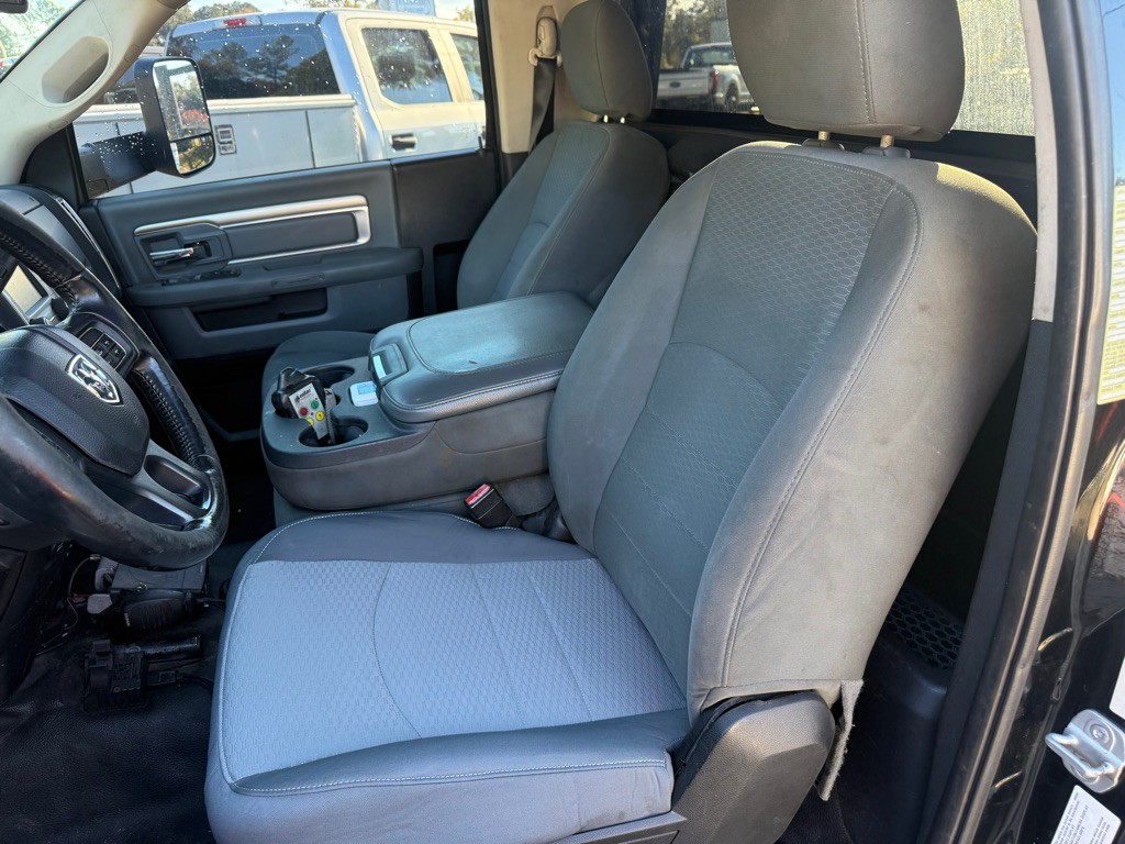 2014 RAM 5500 Image 9