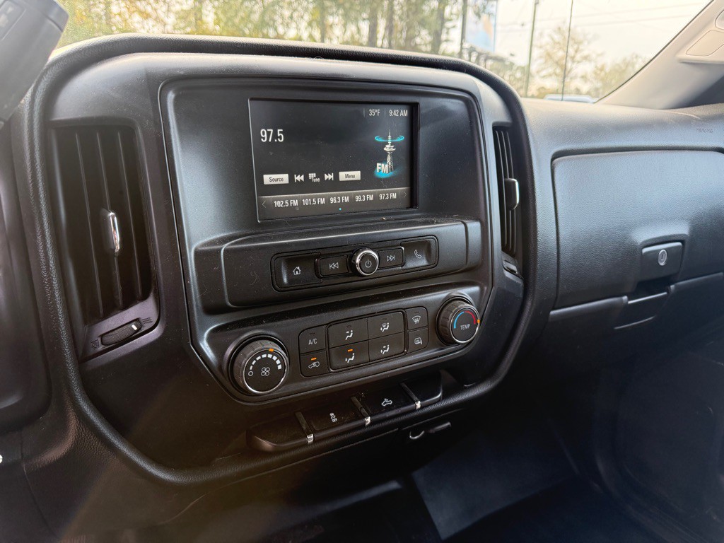 2017 Chevrolet Silverado 1500 Image 12