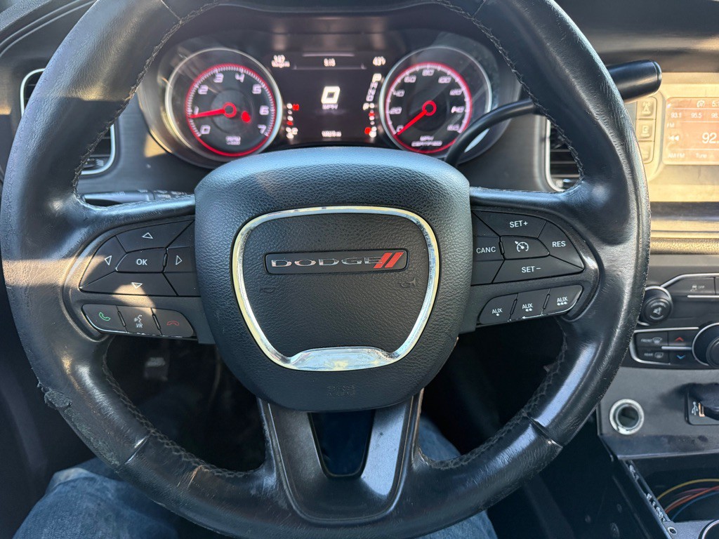 2015 Dodge Charger Image 10