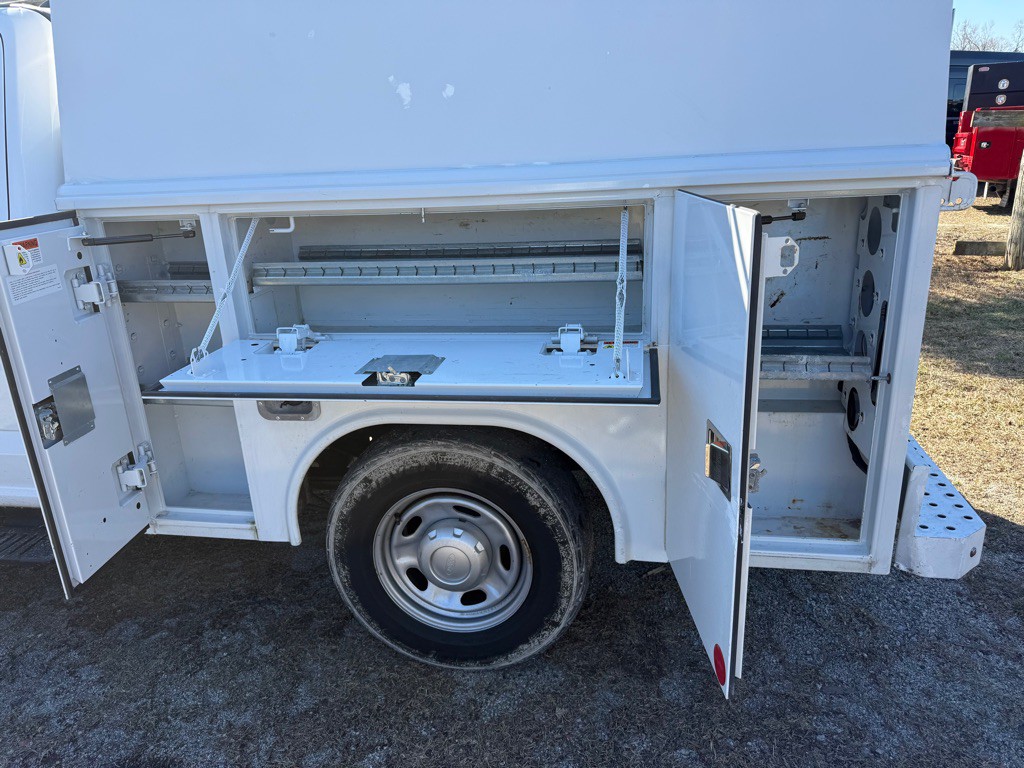 2021 Ford F-350 Image 5