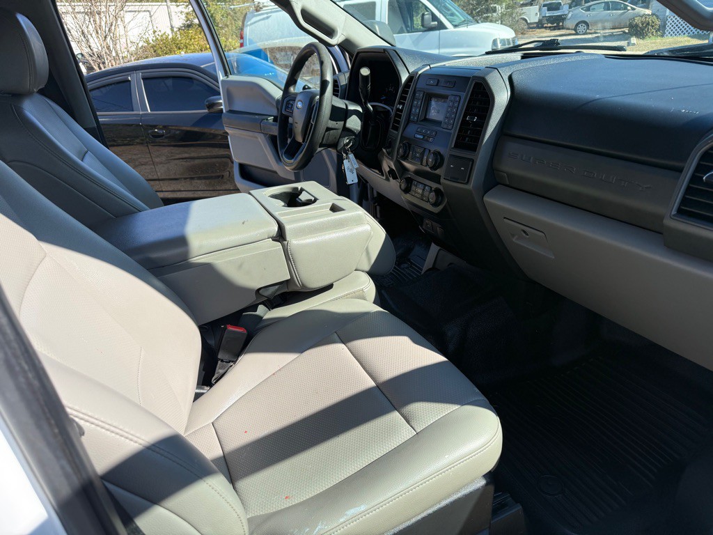 2021 Ford F-350 Image 11
