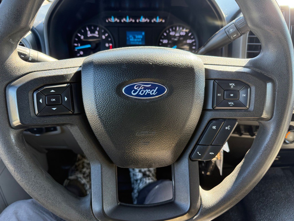 2021 Ford F-350 Image 15