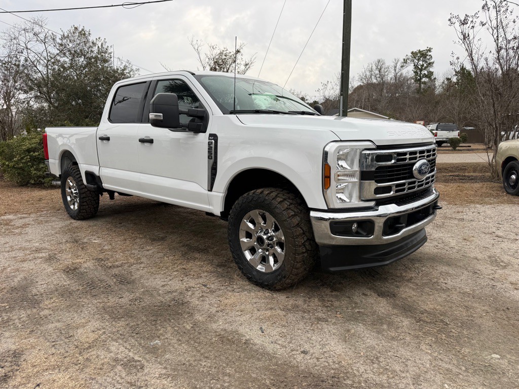 2024 Ford F-250 Image 4
