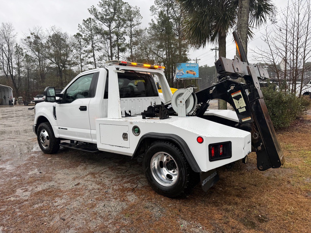 2019 Ford F-350 Image 3