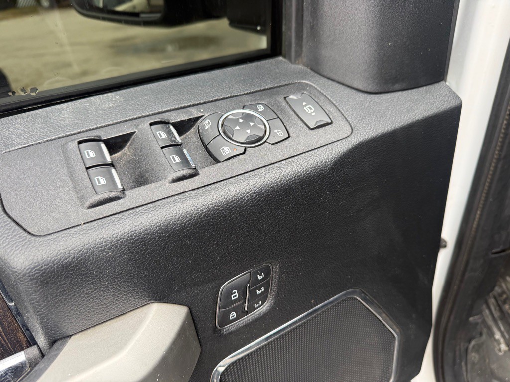 2021 Ford F-250 Image 11