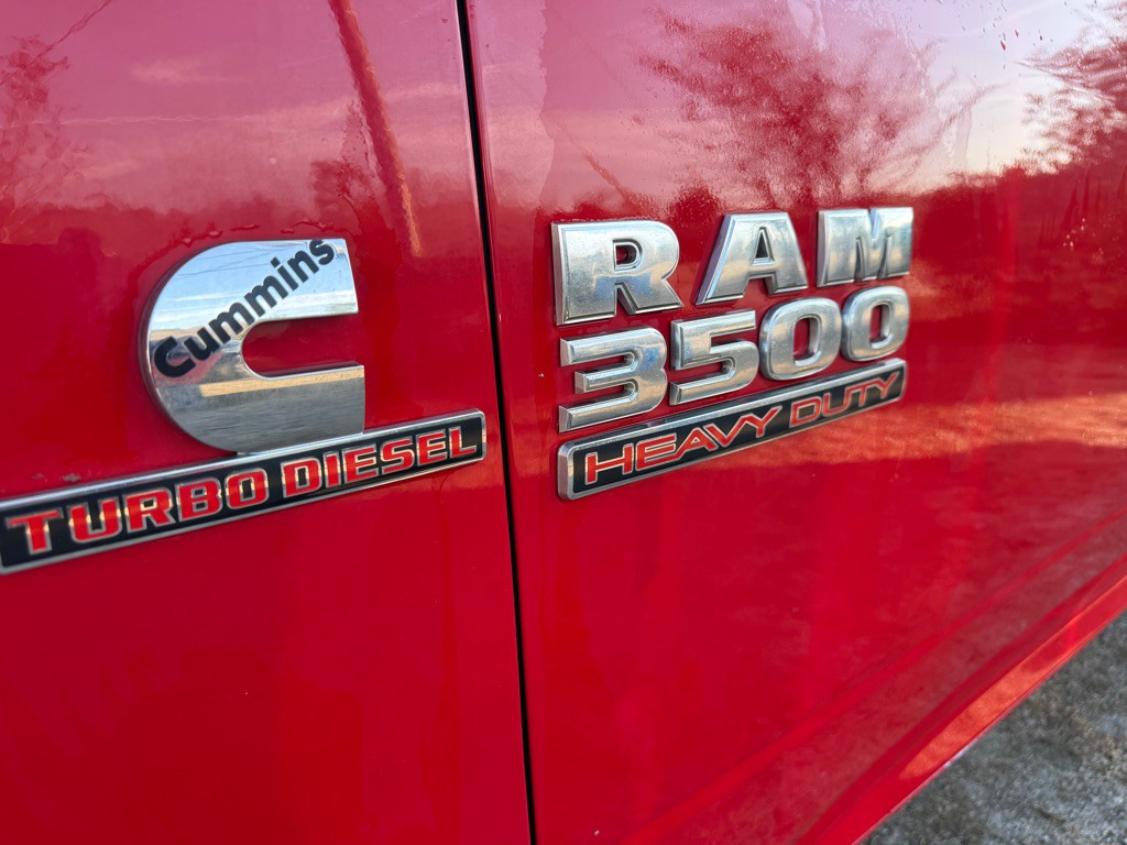 2017 RAM 3500 Image 5