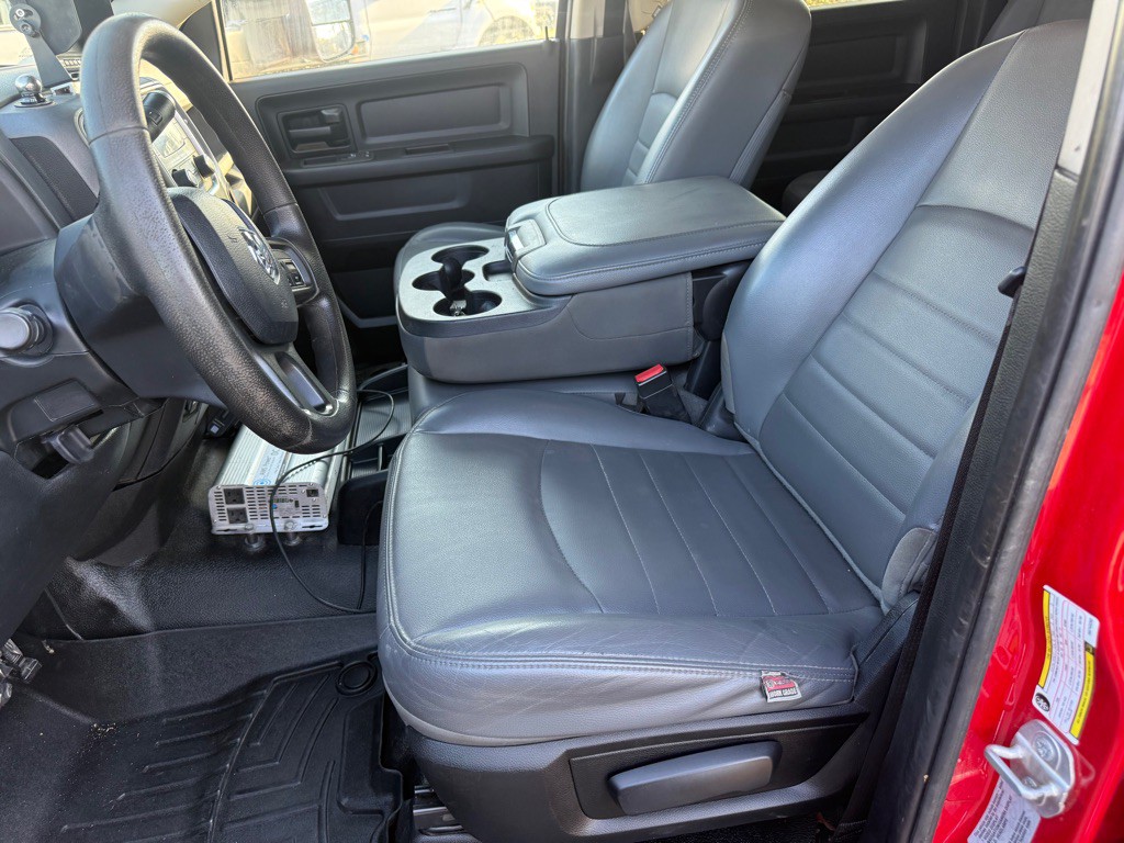 2017 RAM 3500 Image 10