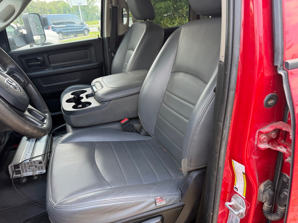 2017 RAM 3500 Image 5