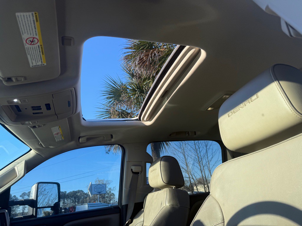 2016 GMC Sierra Image 12