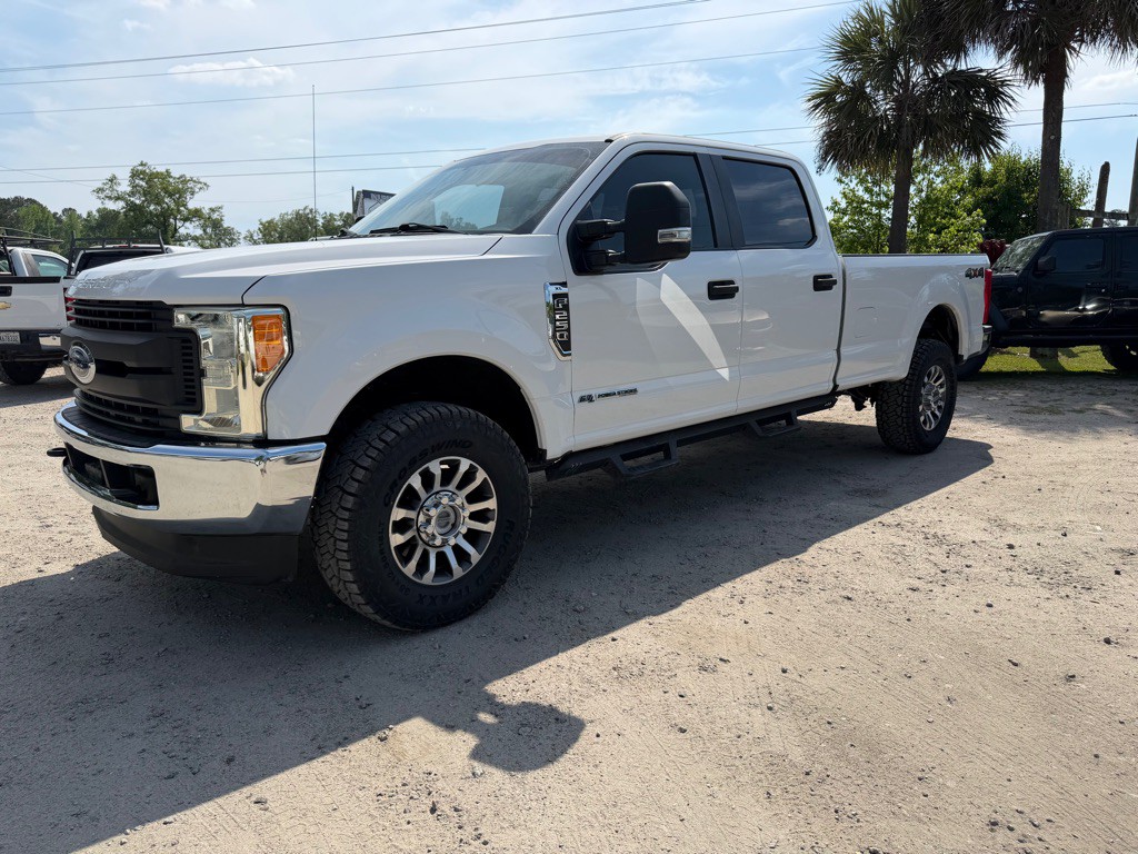 2019 Ford F-250 Image 1